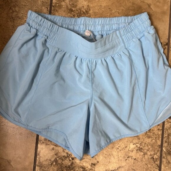LULULEMON Hotty Hot LR Blue lined shorts - Picture 1 of 3